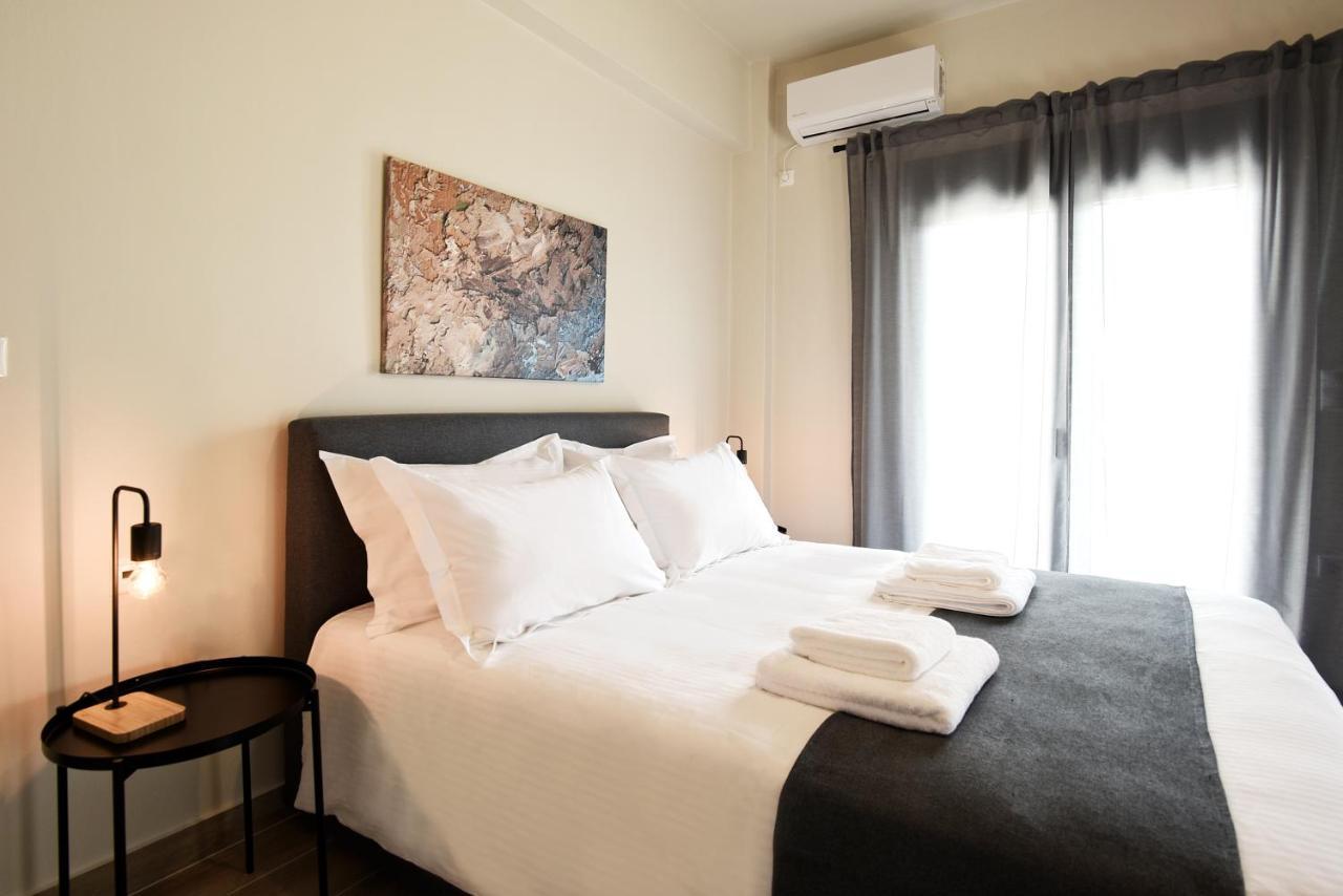 Aello Luxury Apartments Markópoulon Екстериор снимка