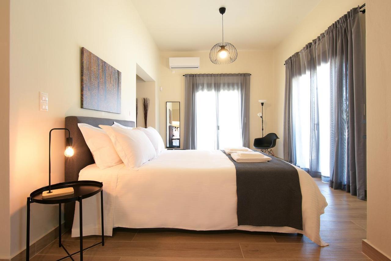 Aello Luxury Apartments Markópoulon Екстериор снимка