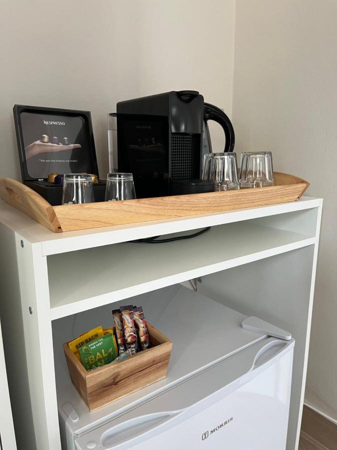 Aello Luxury Apartments Markópoulon Екстериор снимка